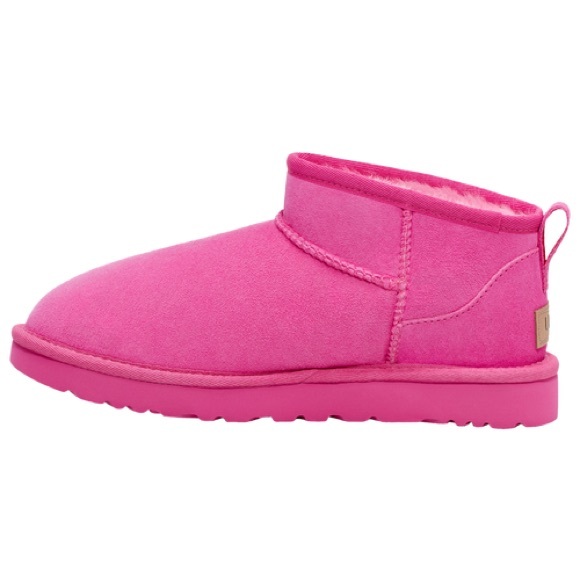 UGG Classic Ultra Mini
Women's size 7 Barbie Pink so cute! - Picture 5 of 5